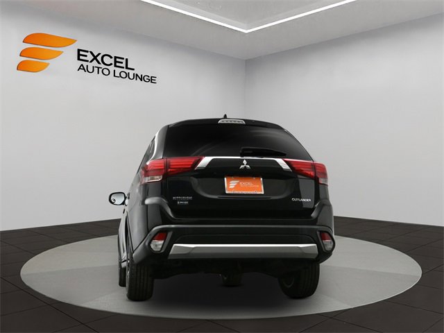 Used 2018 Mitsubishi Outlander SE image 33