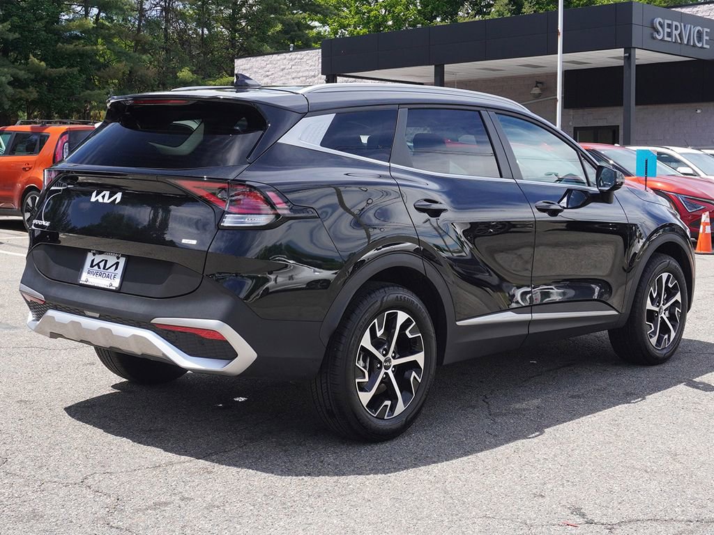 Used 2025 Kia Sportage EX AWD/4WD image 10
