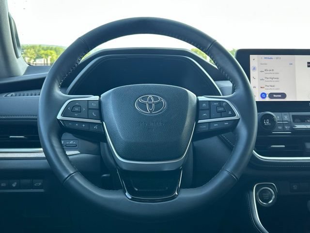 Certified 2025 Toyota Grand Highlander AWD image 60