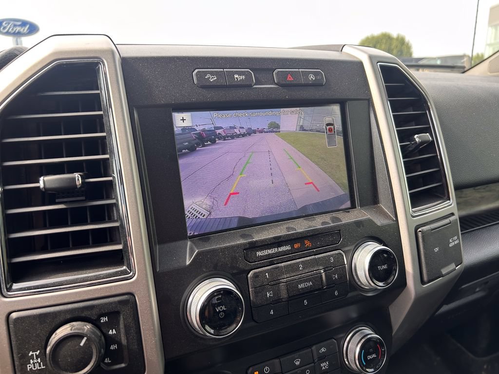 Used 2019 Ford F150 Lariat w/ Equipment Group 502A Luxury AWD/4WD image 24