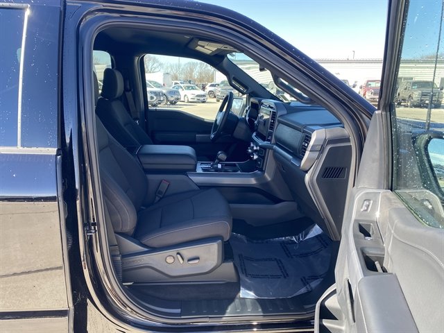 Certified 2025 Ford F150 XLT w/ Equipment Group 302A MID image 7