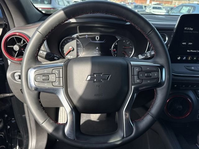 Used 2025 Chevrolet Blazer RS image 17