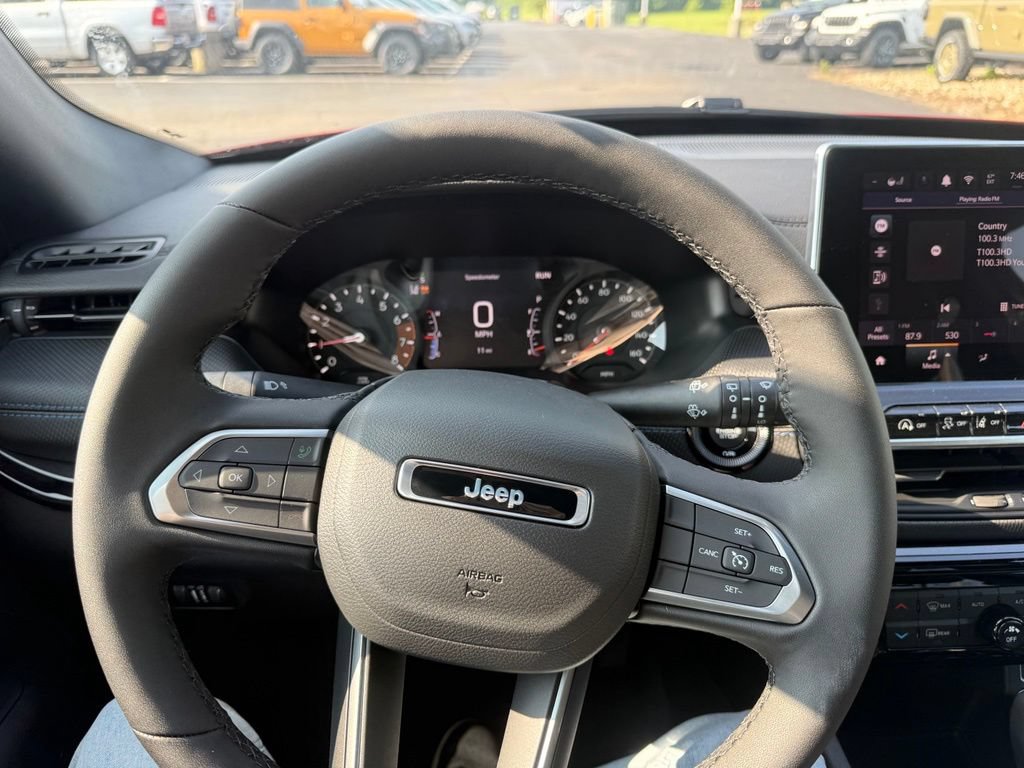 New 2026 Jeep Compass Latitude AWD/4WD image 21