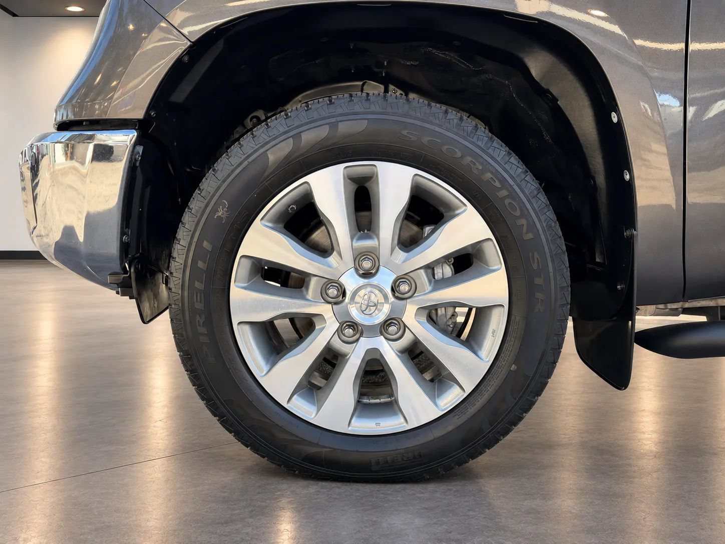 Used 2016 Toyota Tundra Limited RWD image 23