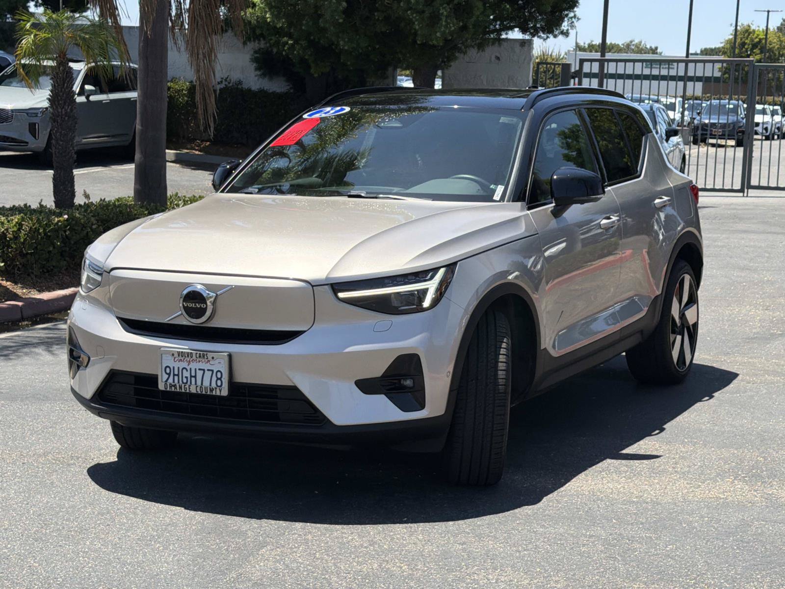 Certified 2023 Volvo XC40 Recharge Ultimate w/ Protection Package Premier AWD/4WD image 3