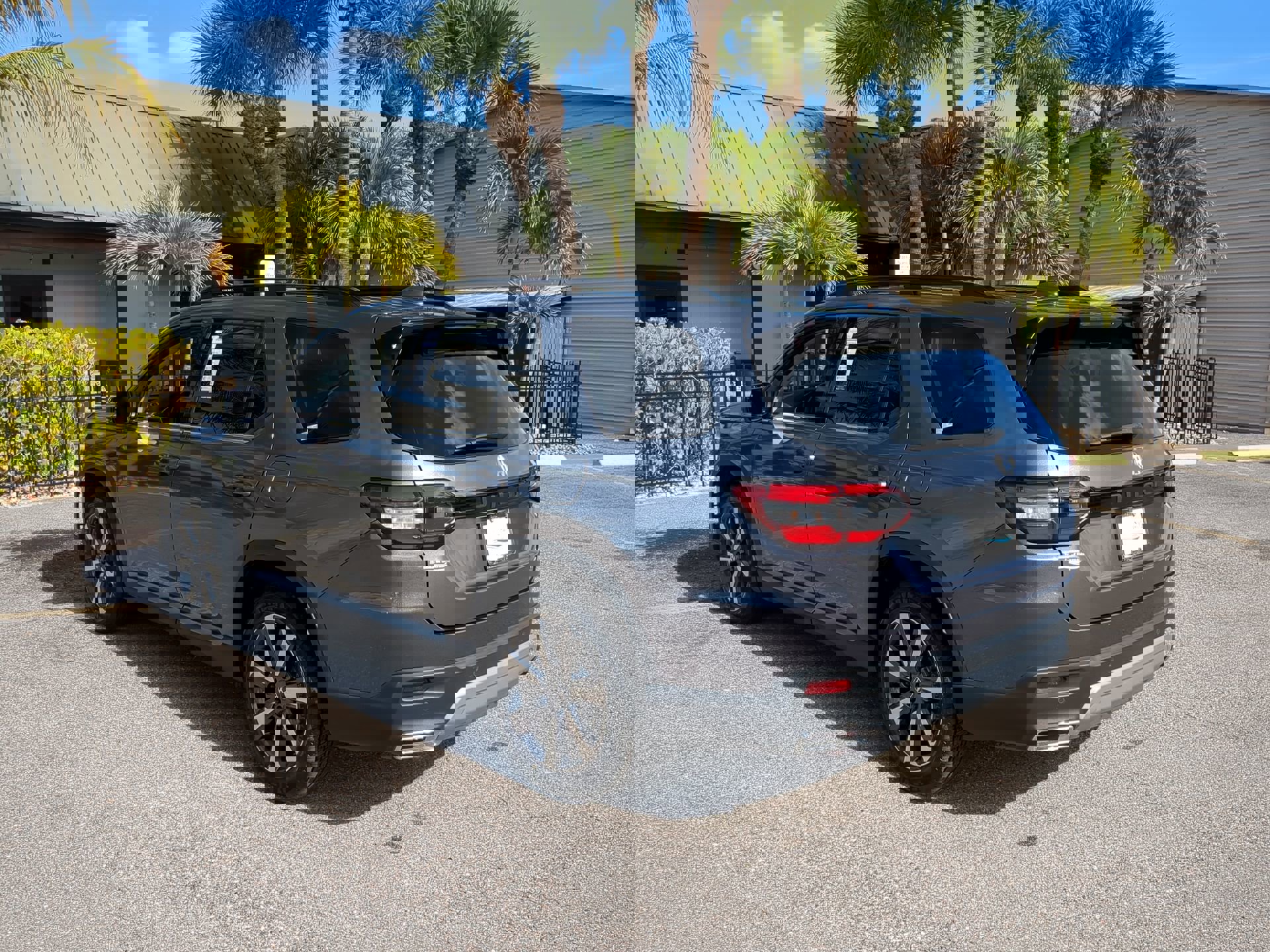 Used 2024 Honda Pilot Touring image 8