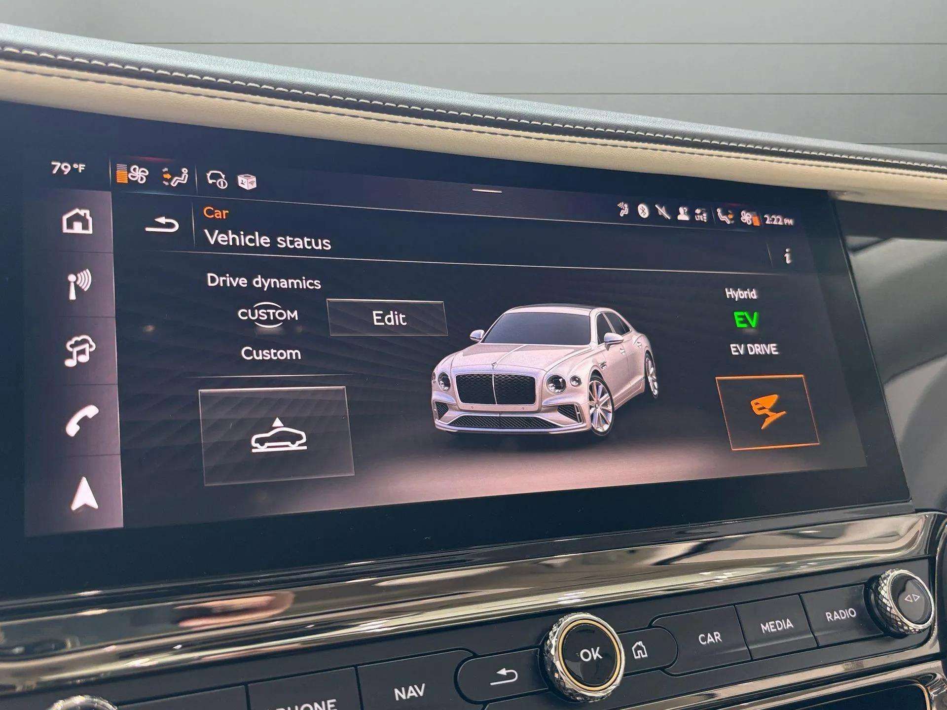 New 2025 Bentley Flying Spur Plug-In Hybrid image 40