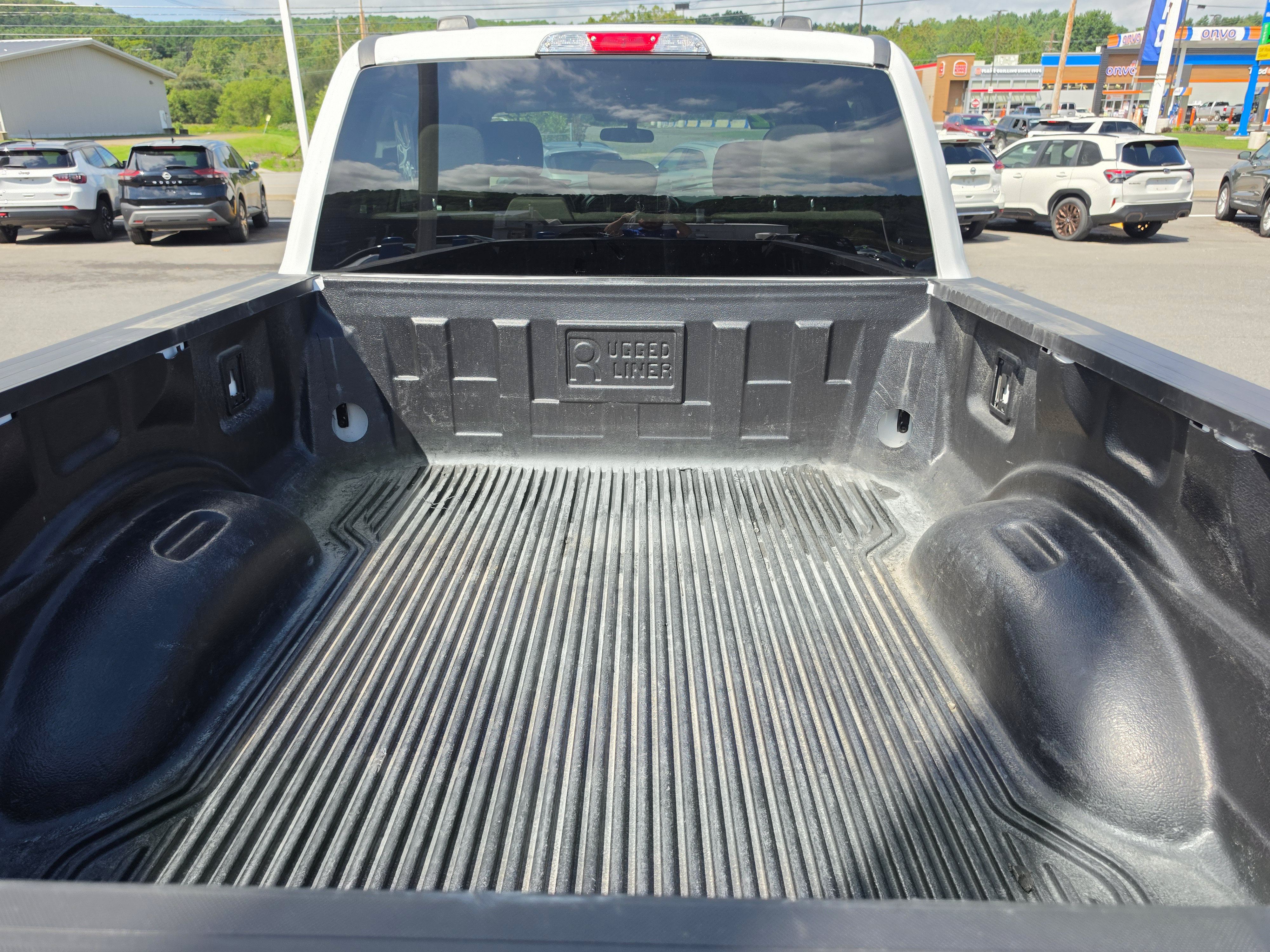Used 2022 Ford F250 XLT AWD/4WD image 5