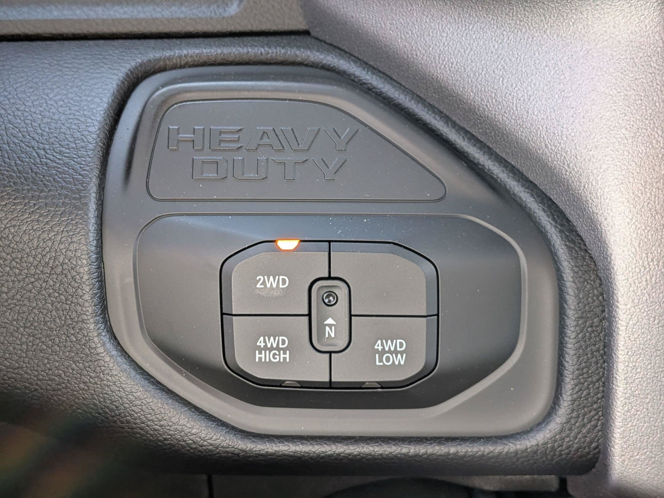 New 2026 RAM 2500 Big Horn AWD/4WD image 21