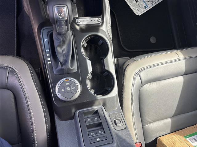 New 2026 Ford Bronco Outer Banks AWD/4WD image 16