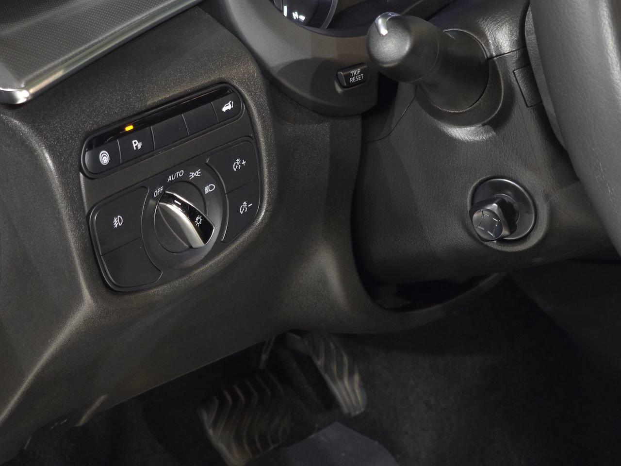 Used 2022 INFINITI QX55 Essential w/ Proassist Package image 18