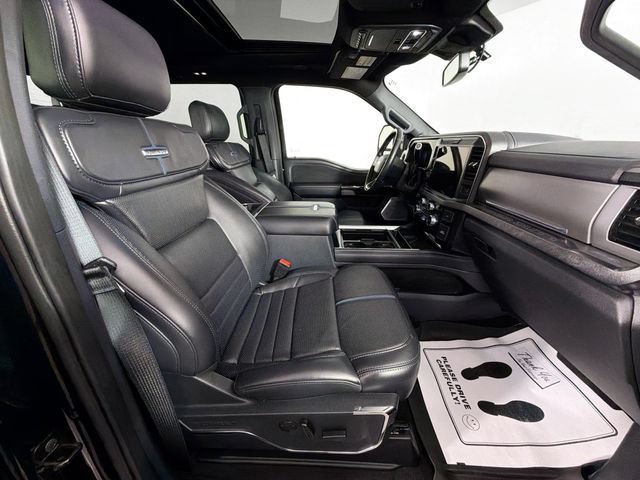 Used 2025 Ford F450 Platinum AWD/4WD image 28