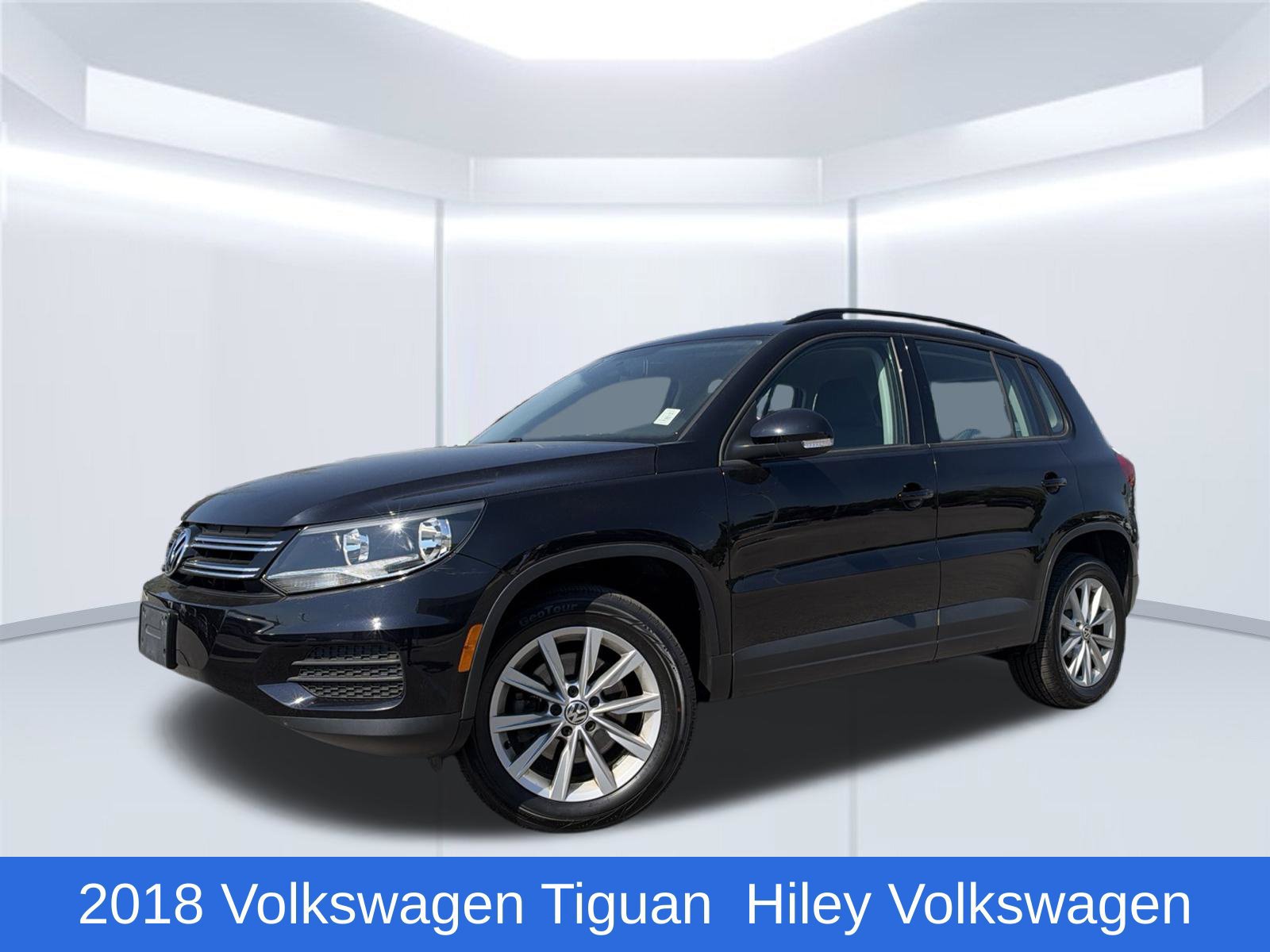 Used 2018 Volkswagen Tiguan Limited w/ Premium Package AWD/4WD image 1