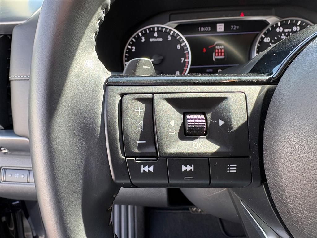 Certified 2025 Nissan Pathfinder SL image 13