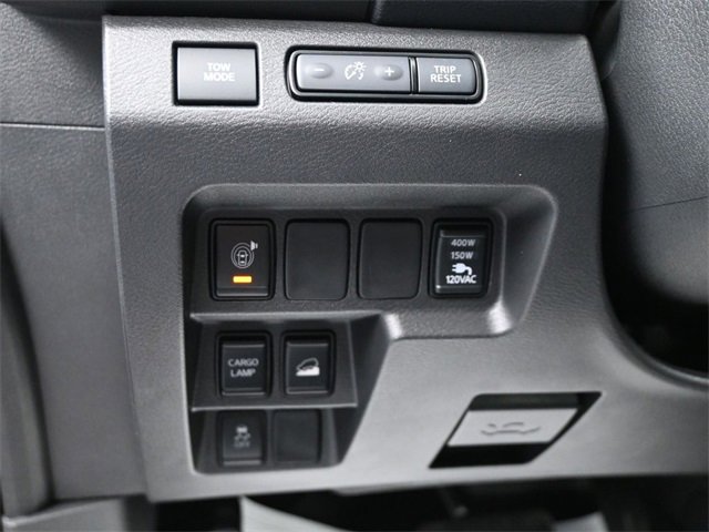 Used 2024 Nissan Frontier SV w/ SV Convenience Package image 8