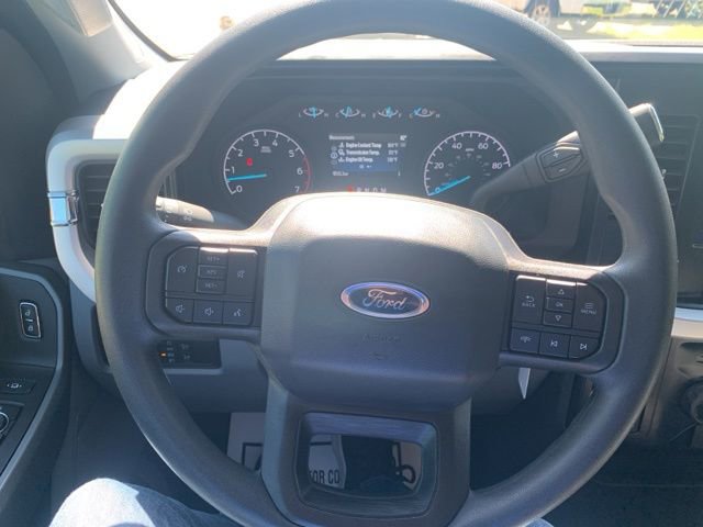 Used 2024 Ford F250 XLT w/ Snow Plow/Camper Package image 26