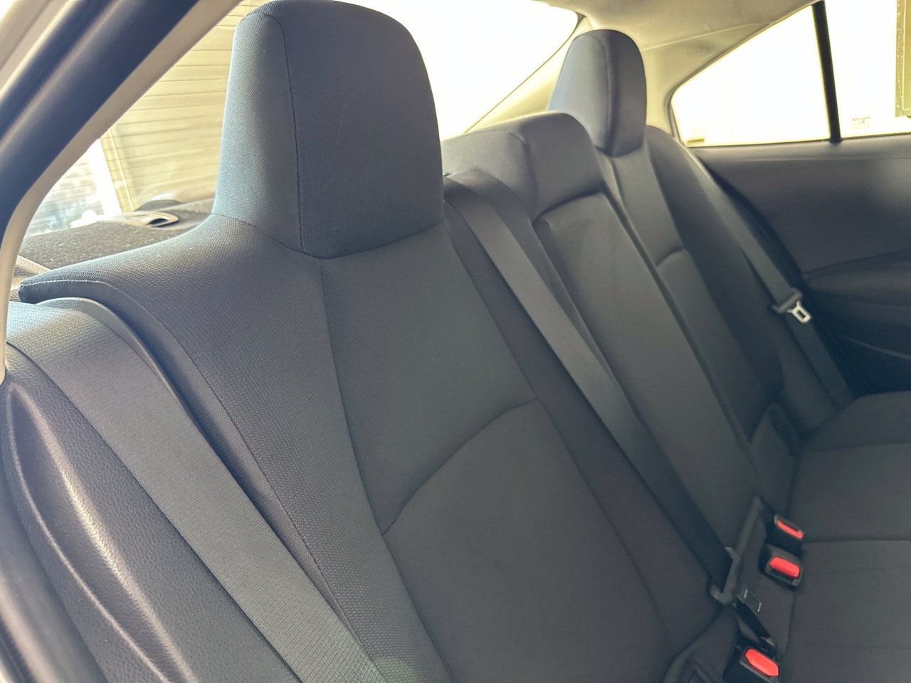 Used 2025 Toyota Corolla LE w/ Convenience Package FWD image 28