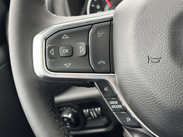 New 2026 RAM 1500 4x4 Crew Cab image 17