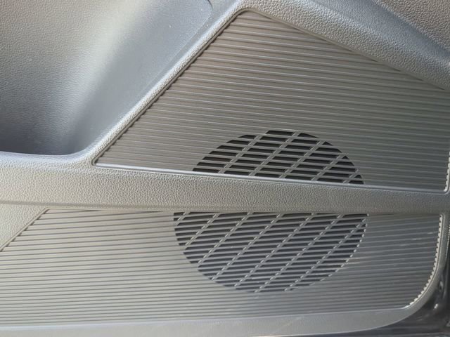 Certified 2025 Volkswagen Taos S FWD image 17