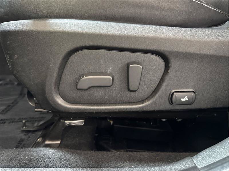 Used 2018 Subaru Forester 2.5i Touring AWD/4WD image 17