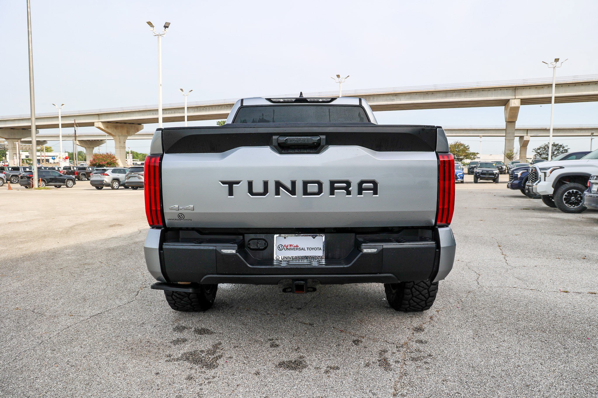 Used 2024 Toyota Tundra SR5 AWD/4WD image 9