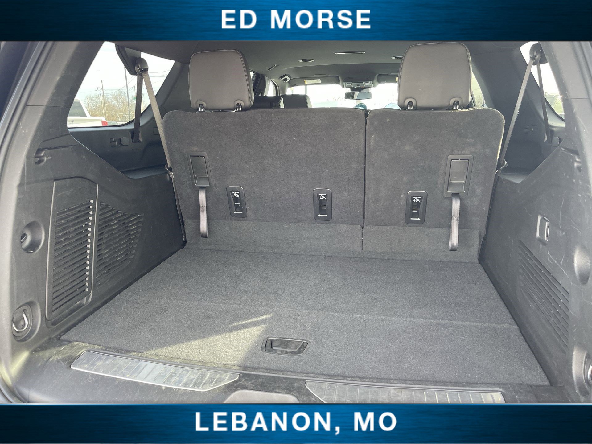 Certified 2025 Chevrolet Suburban Z71 image 24