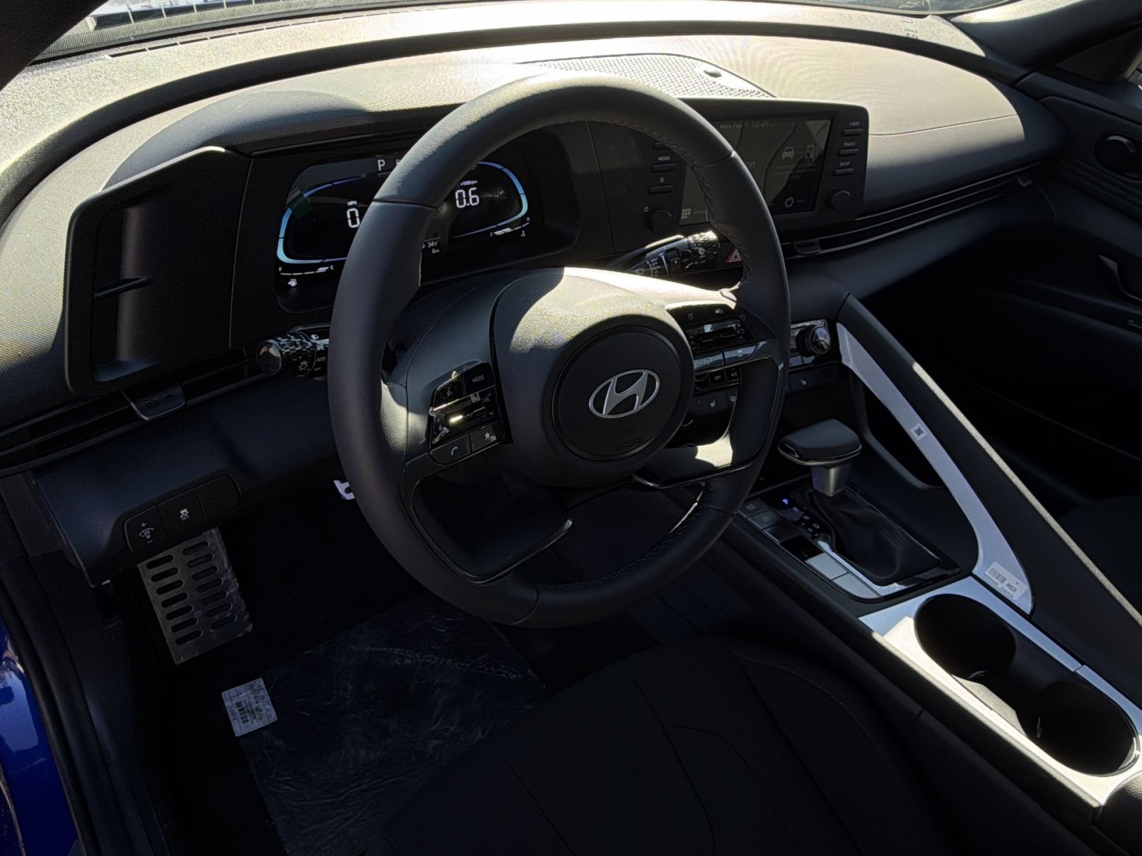 New 2026 Hyundai Elantra SEL Sport Premium FWD image 16
