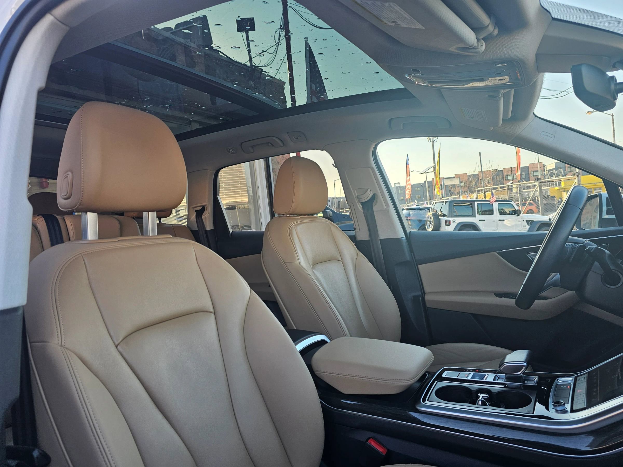 Used 2020 Audi Q7 3.0T Premium image 15