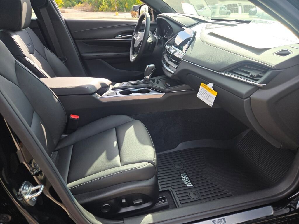 New 2026 Cadillac CT4 Premium Luxury image 6