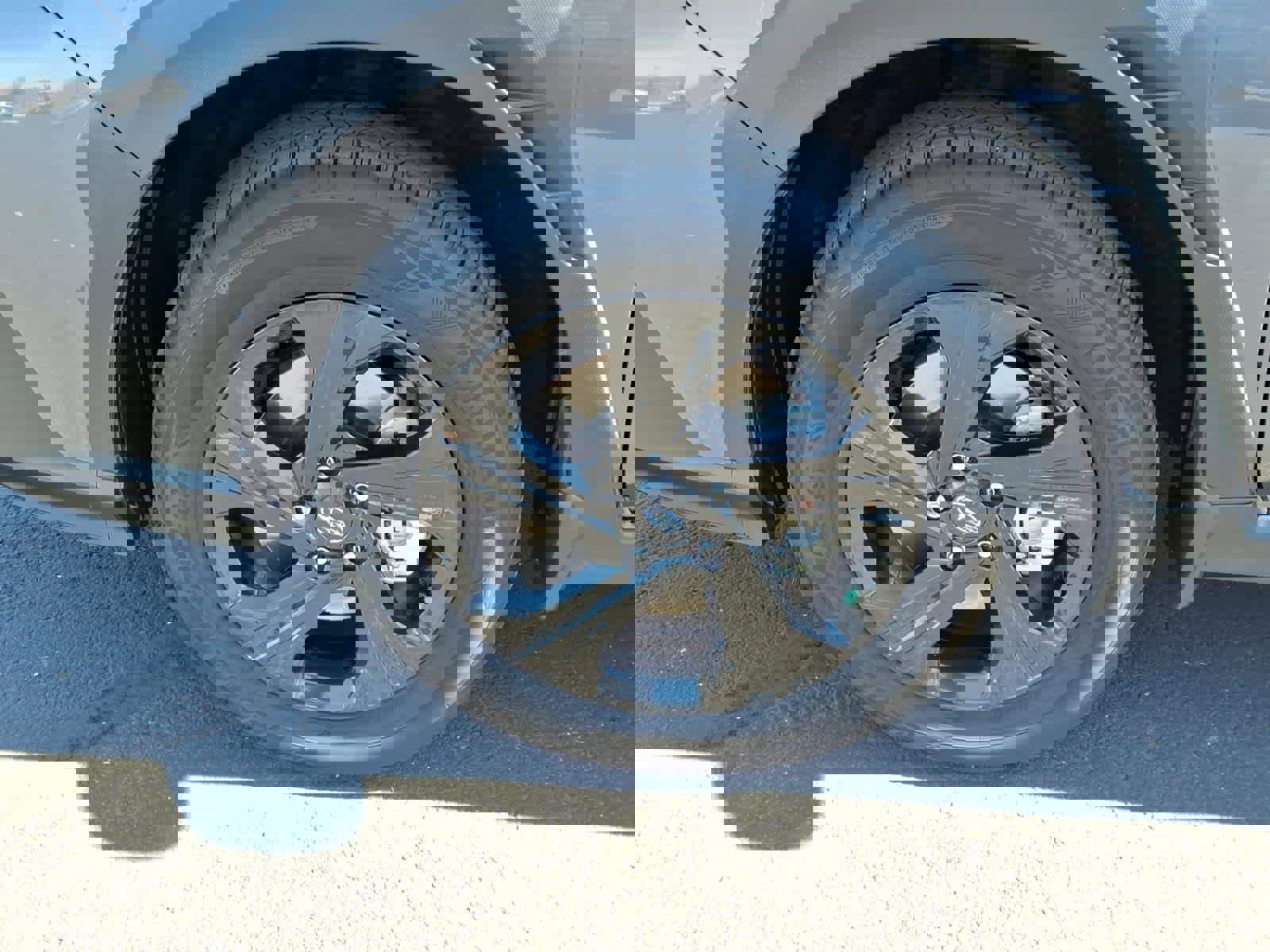 Certified 2024 Subaru Crosstrek 2.0i image 9