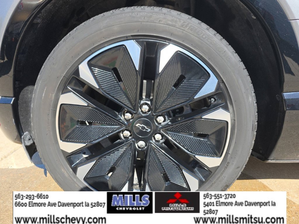 Used 2024 Chevrolet Blazer EV RS AWD/4WD image 32