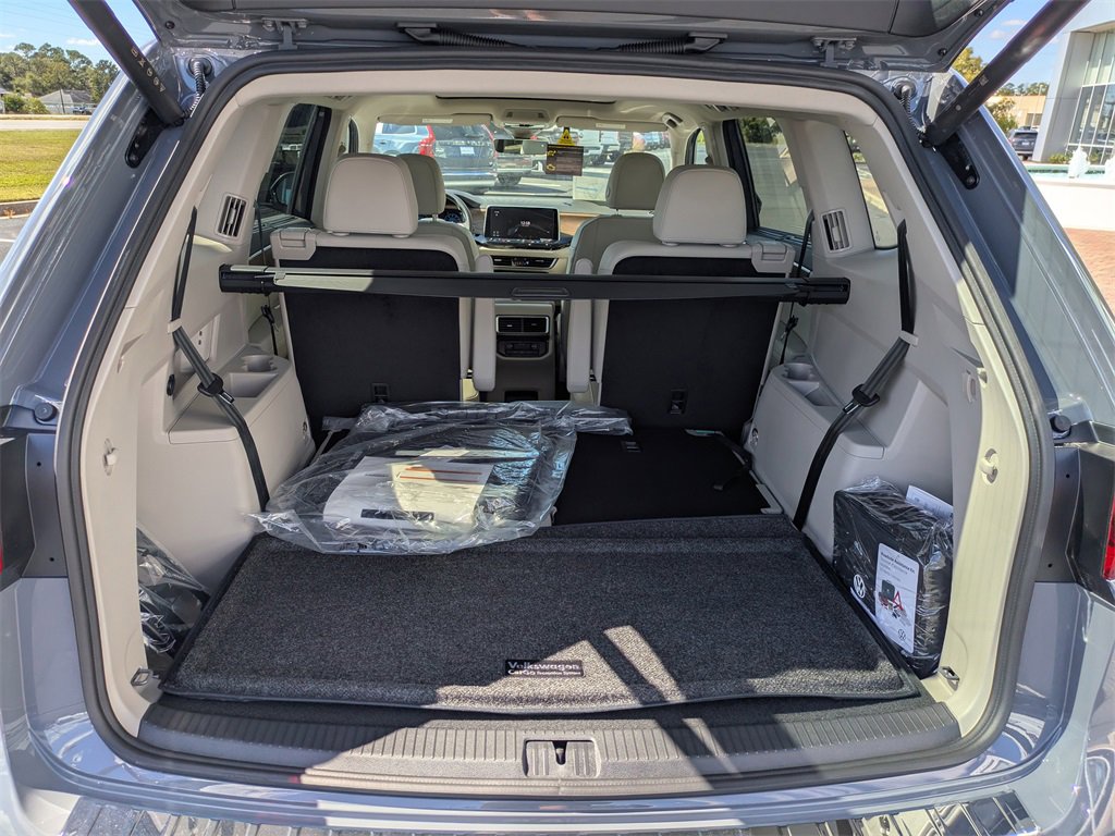 New 2026 Volkswagen Atlas SE image 14