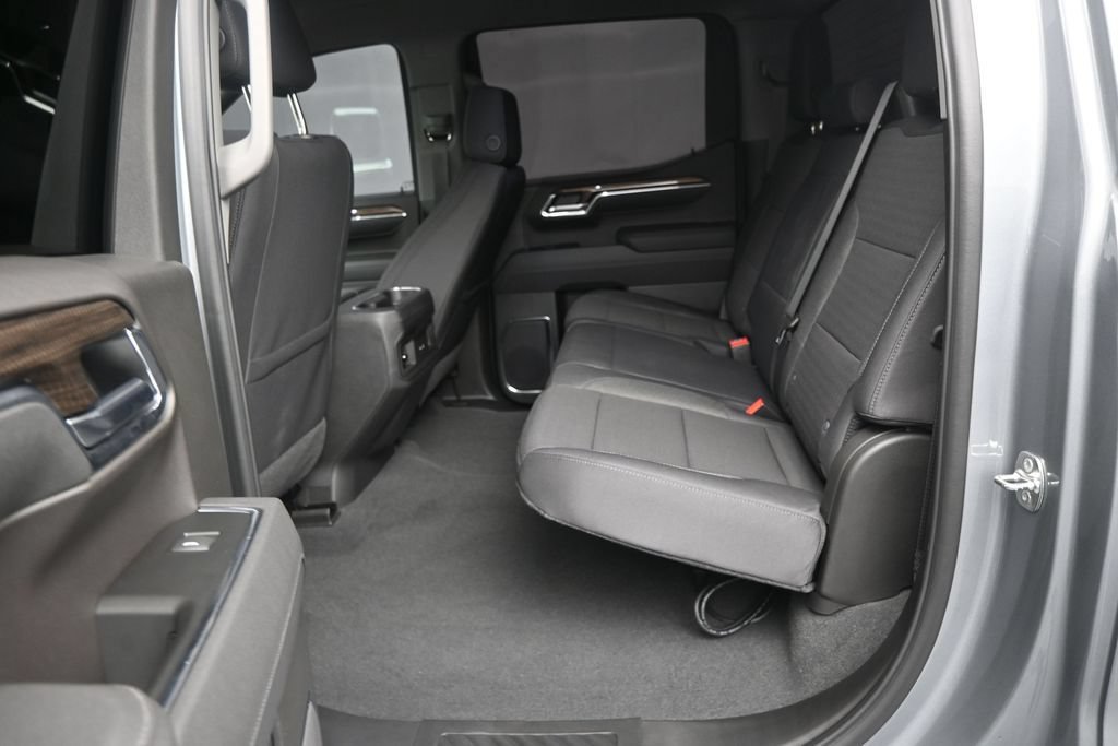 Used 2026 Chevrolet Silverado 1500 RST RWD image 14