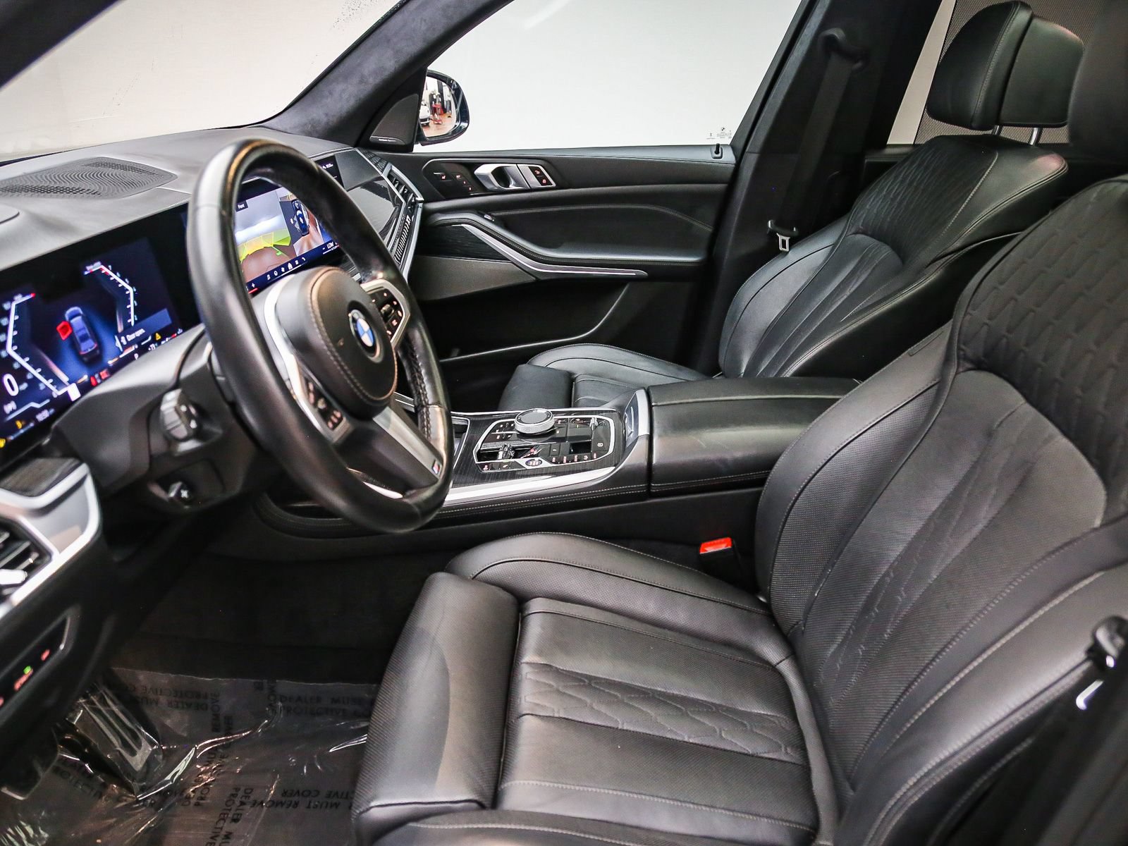 Used 2024 BMW X7 xDrive40i w/ Executive Package AWD/4WD image 19