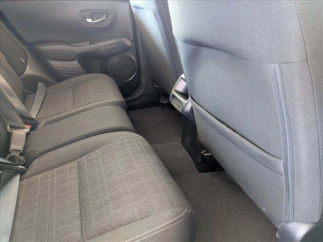 Used 2023 Honda HR-V LX image 18