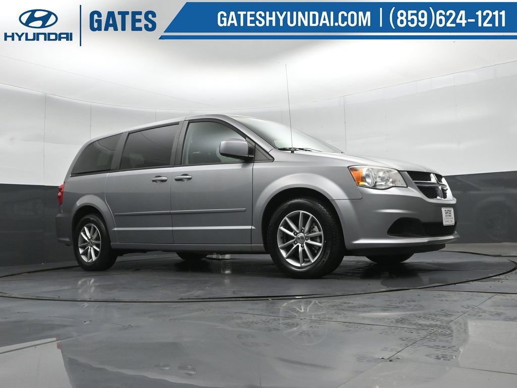 Used 2016 Dodge Grand Caravan SE FWD image 34