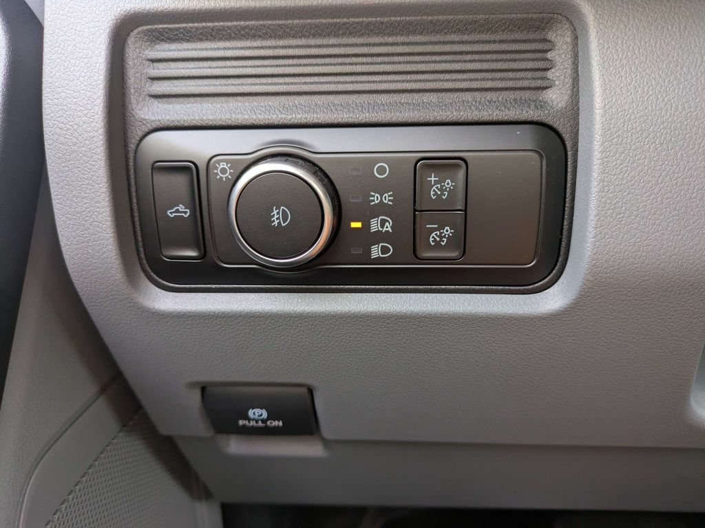 New 2027 Ford F250 XL w/ 360-Degree Camera Package AWD/4WD image 24