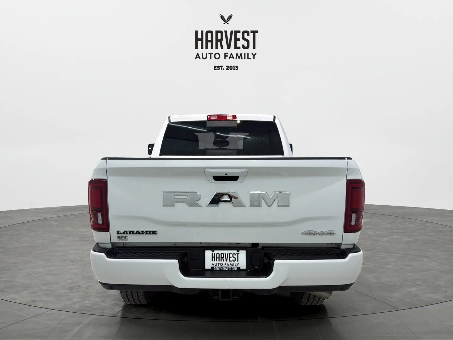 Used 2026 RAM 2500 Laramie AWD/4WD image 5