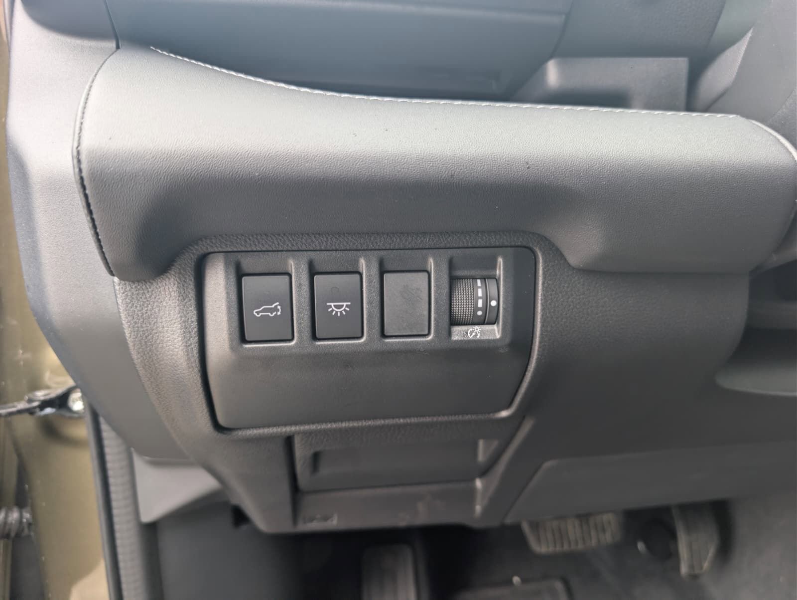 Certified 2026 Subaru Ascent Limited image 40