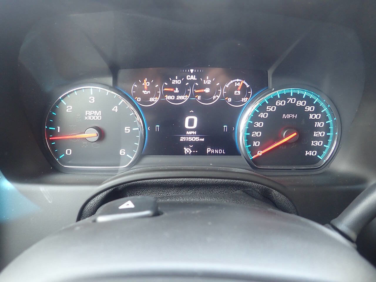 Used 2017 GMC Yukon XL Denali w/ Open Road Package image 4