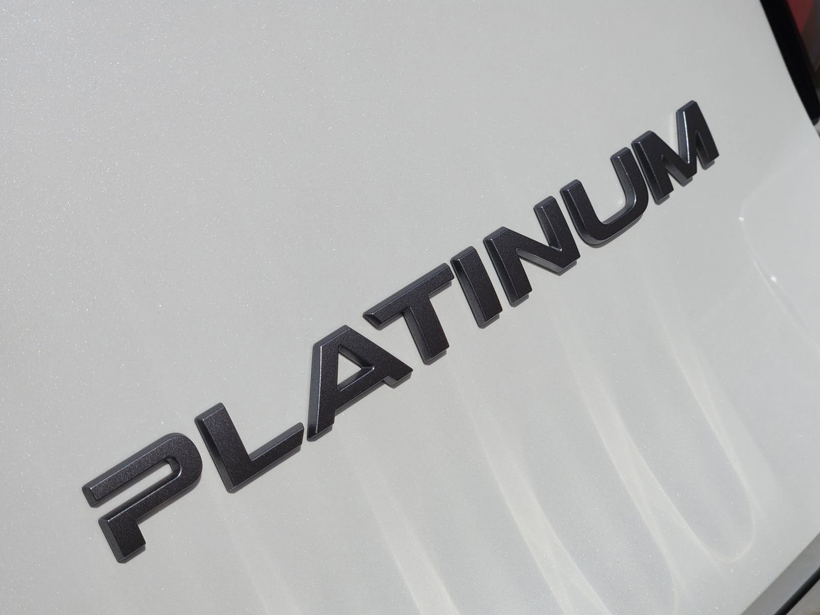 New 2026 Nissan Armada Platinum image 12