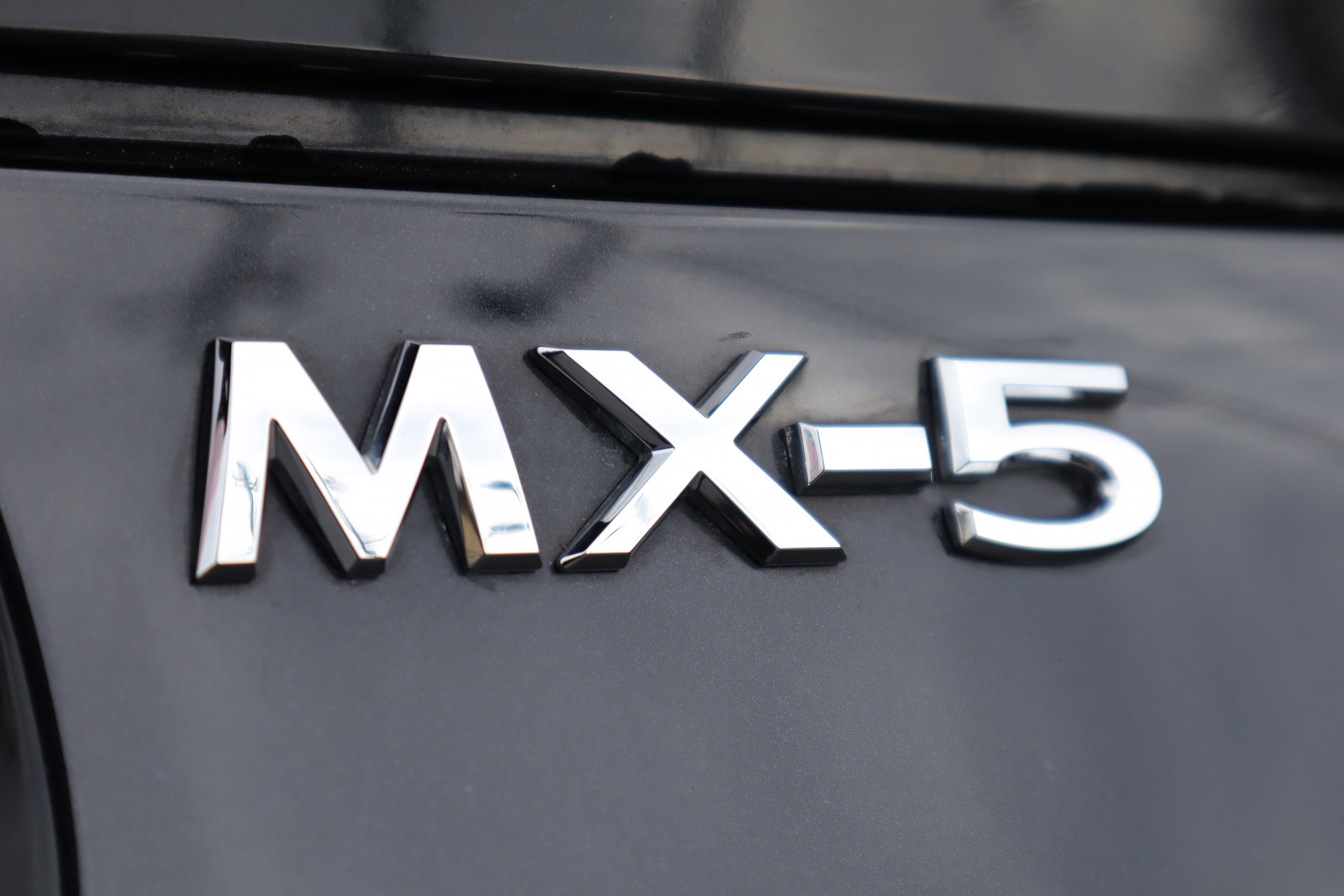 Used 2023 MAZDA MX-5 Miata Sport image 34