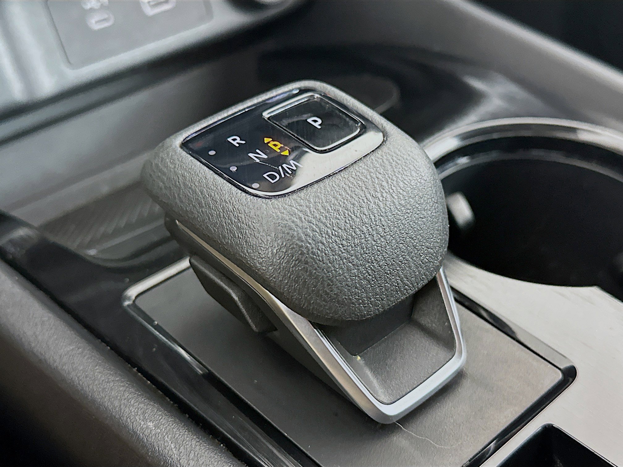 Used 2023 Nissan Rogue SV AWD/4WD image 24