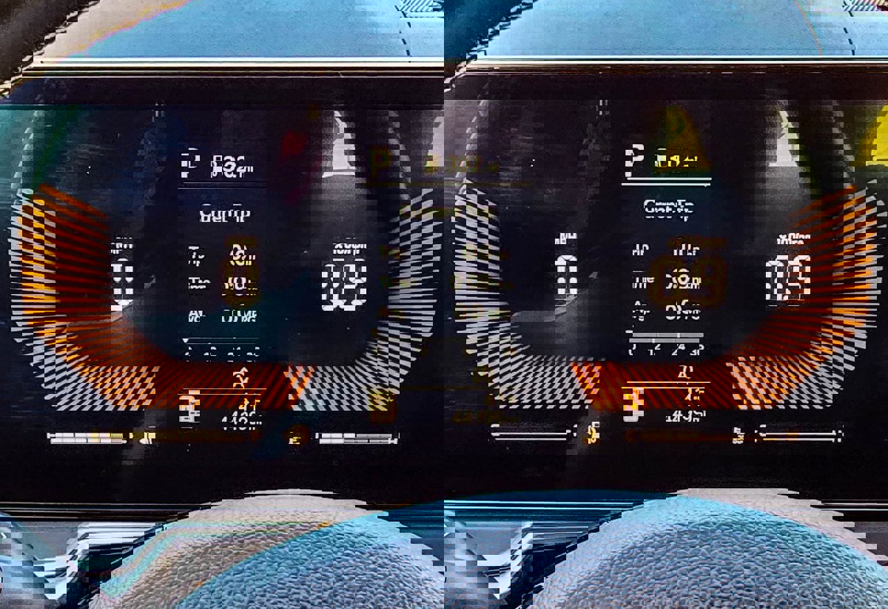 Used 2022 INFINITI QX50 Sensory w/ Cargo Package image 25