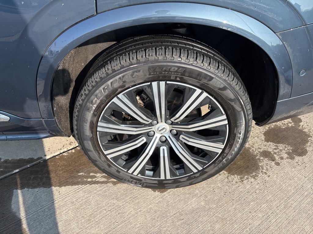 Certified 2023 Volvo XC90 B5 Plus image 14