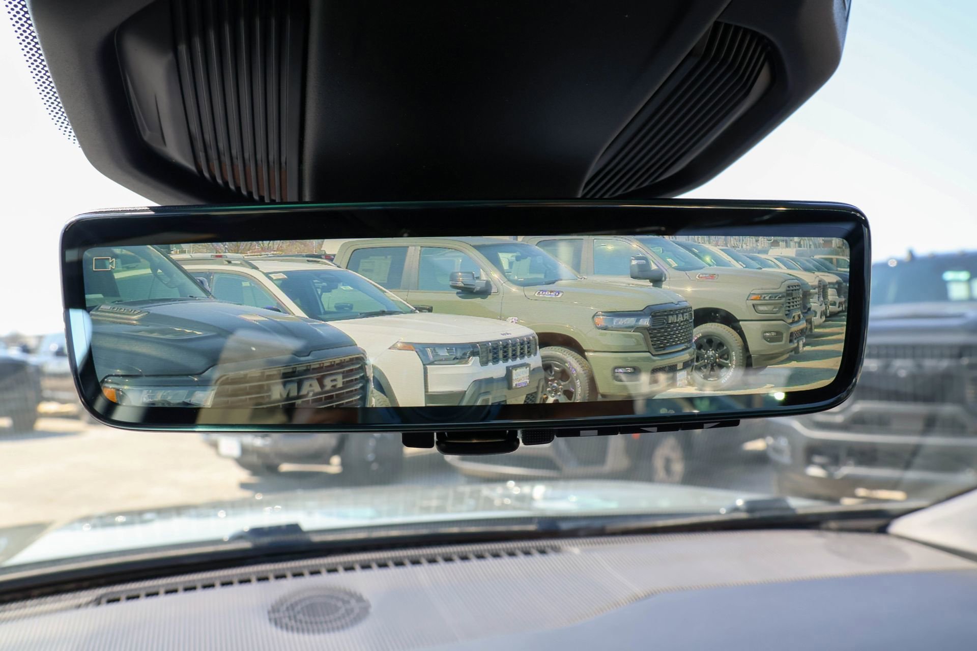 New 2026 Jeep Cherokee Overland w/ Advanced Pro Tech Group image 18