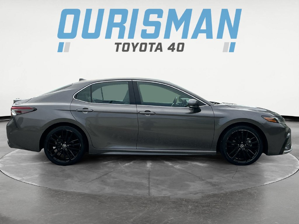 Used 2023 Toyota Camry XSE FWD image 8