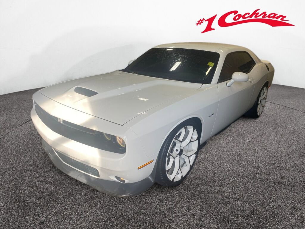 Used 2019 Dodge Challenger R/T image 27