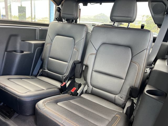 Used 2024 Ford Bronco Badlands AWD/4WD image 11