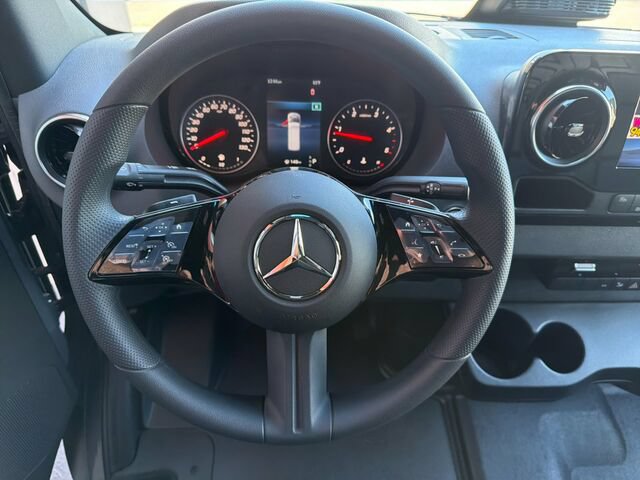 New 2026 Mercedes-Benz Sprinter 2500 image 13